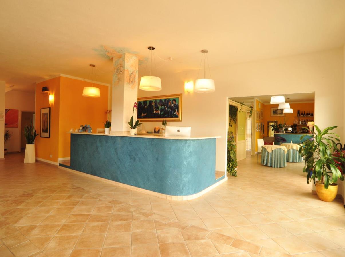Hotel Stella Marina San Teodoro  Exterior photo