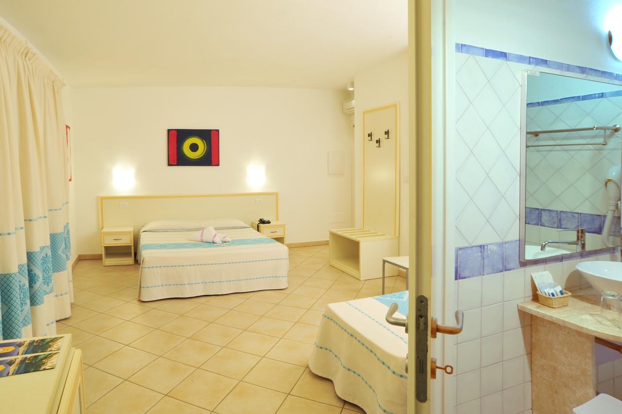 Hotel Stella Marina San Teodoro  Exterior photo
